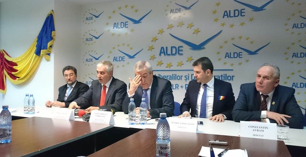 Senatorul ALDE, Vasile Nistor, cere demisia lui Tăriceanu din funcția de președinte al Senatului