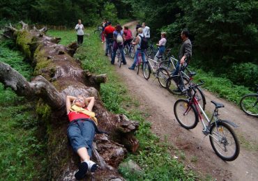 CFR Oradea si IPJ Bihor sprijina turul ciclist pe bicicleta pe la bisericile de lemn, din acest weekend
