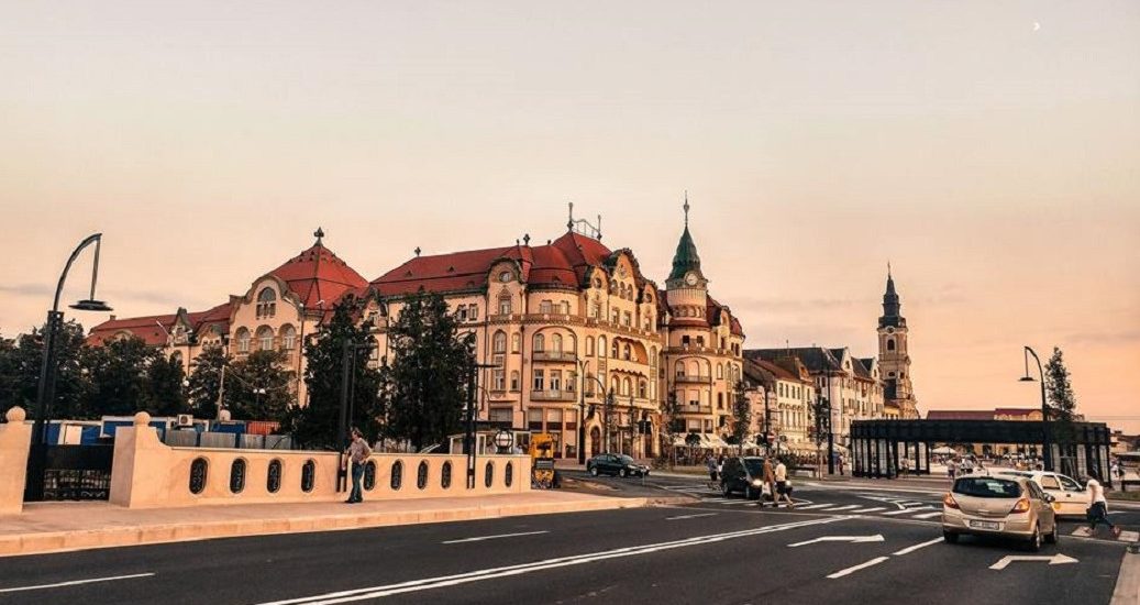 Orădenii, invitaţi să participe la un sondaj european, alături de pasionații patrimoniului Art Nouveau din Austria, Croația, Serbia, Slovacia și Ungaria