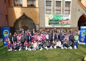 Compania de Apa Oradea a sarbatorit „Ziua Mondiala a Apei” impreuna cu elevii unor scoli din Tinca si Beius