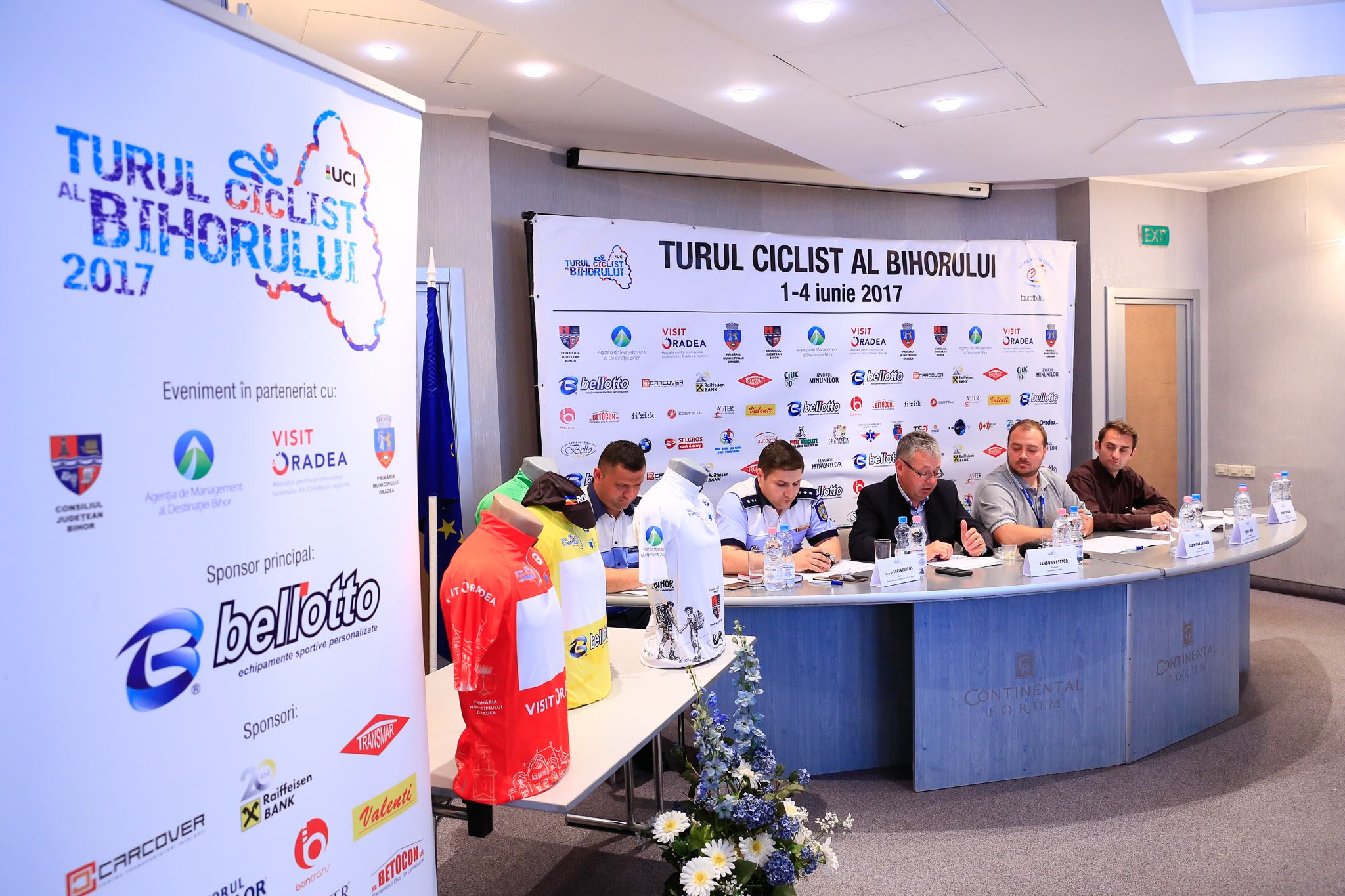 25 de echipe vor participa la Turul Ciclist al Bihorului 2017. (FOTO)