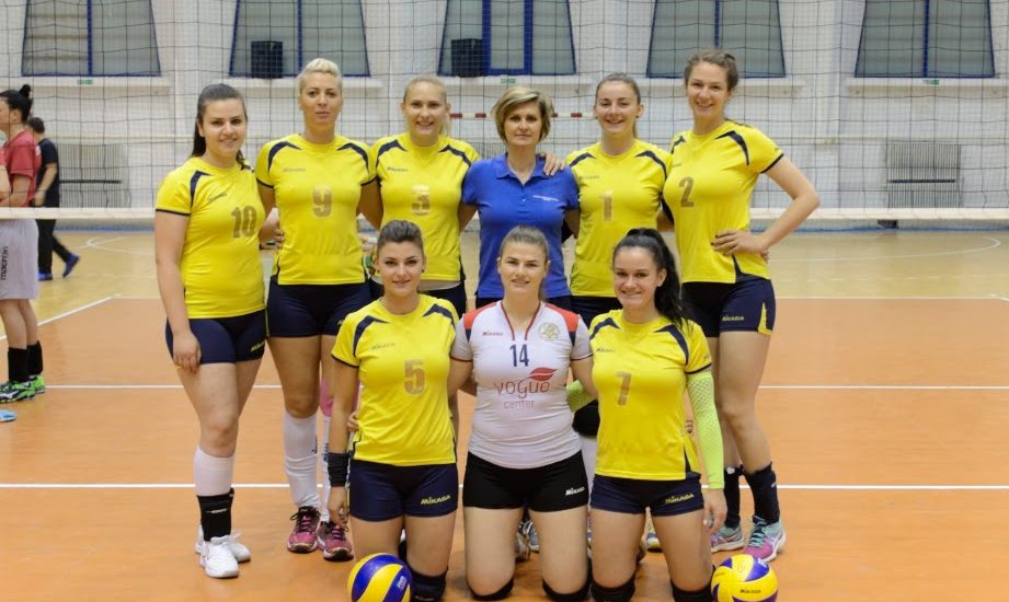 Echipa de volei feminin a Universitatii din Oradea este vice-campioana nationala (FOTO)