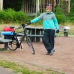 Un oradean strabate 3400 de km, prin Europa, pe bicicleta, pentru a reda zambetele celor in nevoie