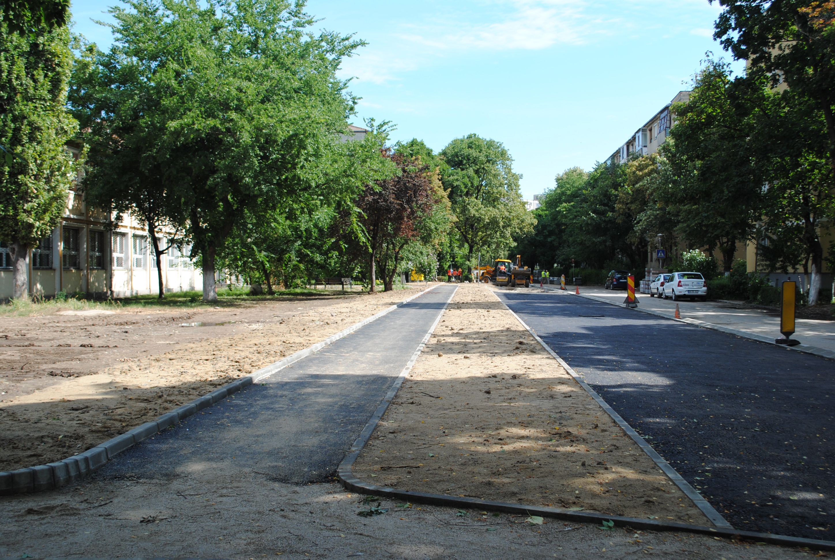 Oradea va avea 800 de noi locuri de parcare, finalizate pana in toamna (FOTO)