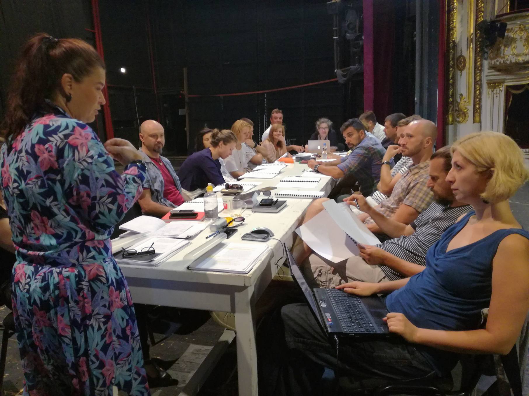 Renumita regizoare din Oradea Anca Bradu revine la Teatrul Szigligeti