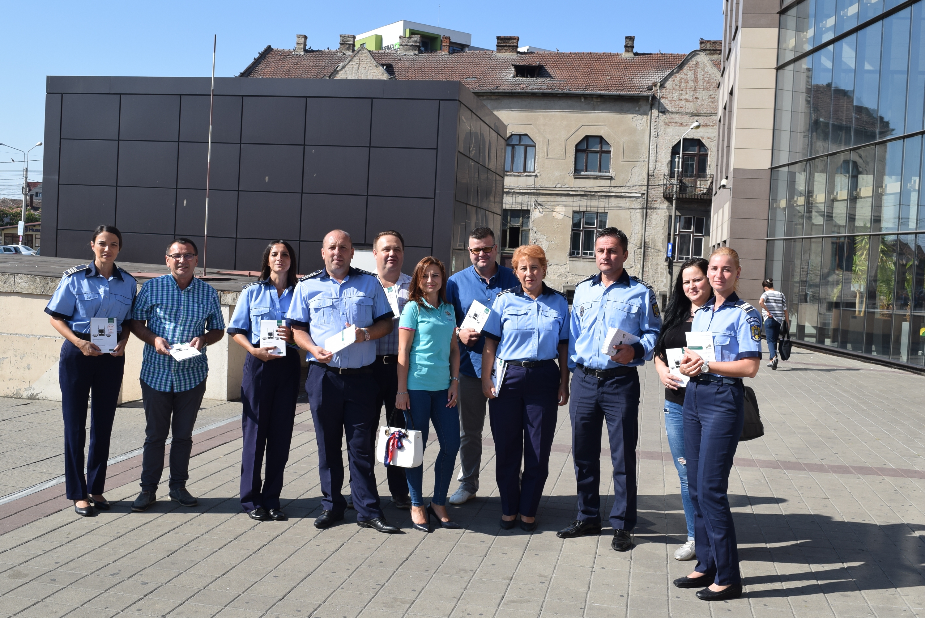 Campanie de prevenire a furturilor din locuinţe, initiata de politistii bihoreni