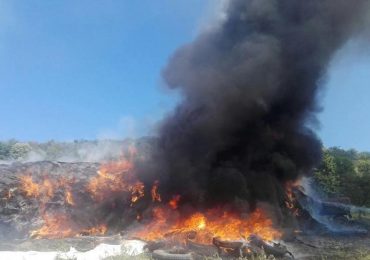 50 de tone de fan au ars intr-un incendiu in localitatea Urvind (FOTO)