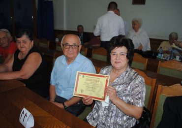 62 de familii din Oradea, ce si-au sarbatorit „Nunta de Aur”, vor fi premiate de Primaria Oradea