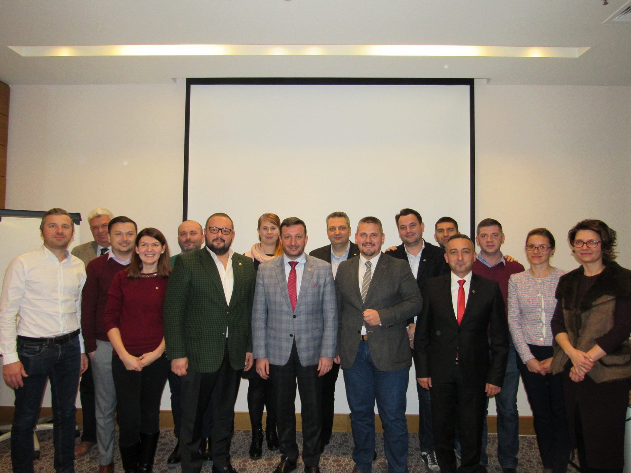 Rotary Club Oradea 1113 organizeaza licitatie de vinuri in scop caritabil