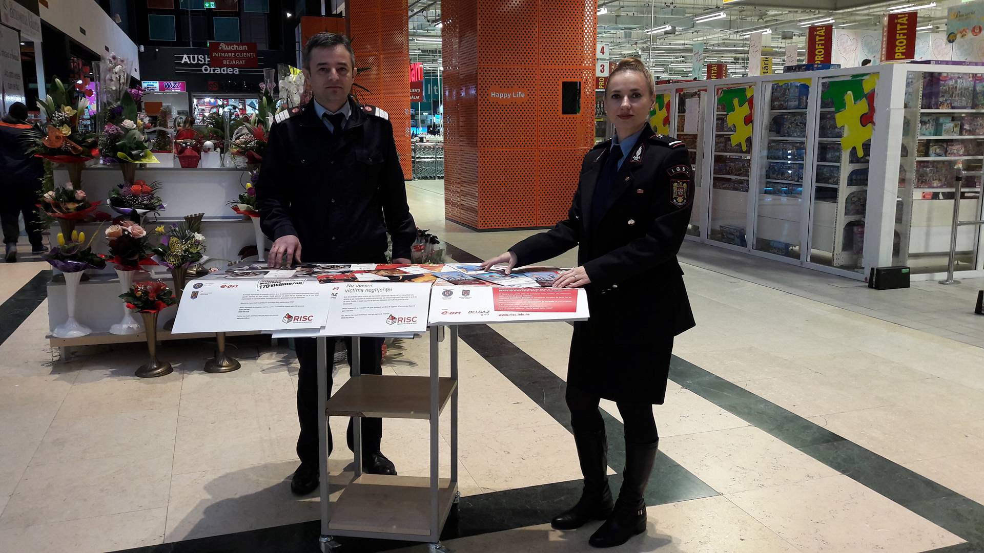 Pompierii bihoreni au desfasurat, marti 13.02.2018, activităţi de informare şi educaţie preventivă, in judet
