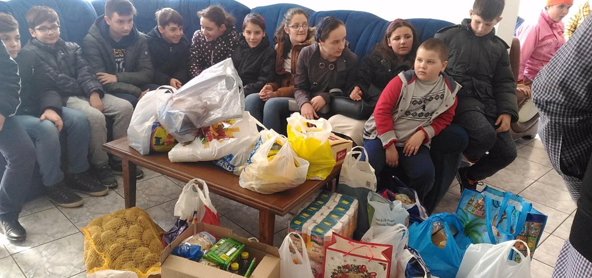 Bihor: Elevii de la Oșorhei au inițiat proiectul “Din suflet de copil“