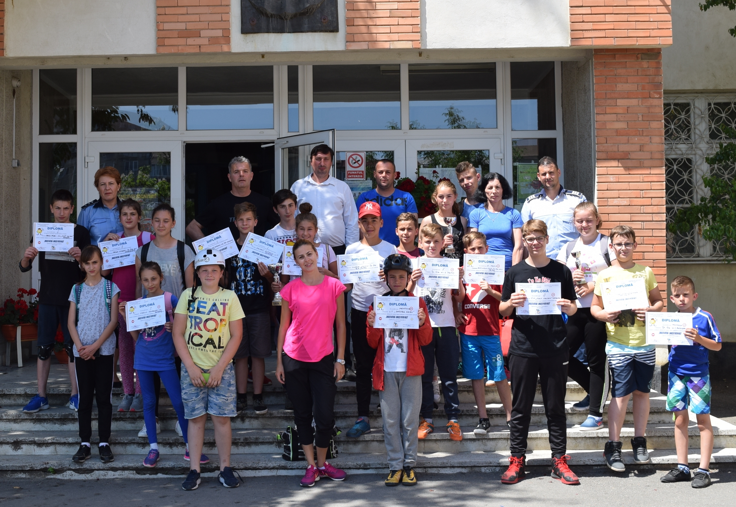 Concurs de educatie rutiera, organizat de politistii bihoreni (FOTO)