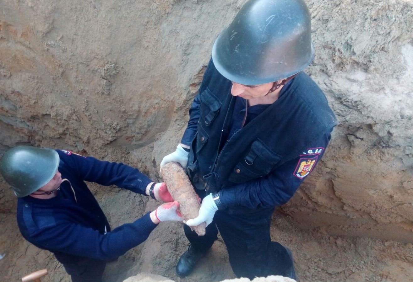 Bomba din din cel de-al Doilea Război Mondial, gasita de un localnic in Săldăbagiu de Munte