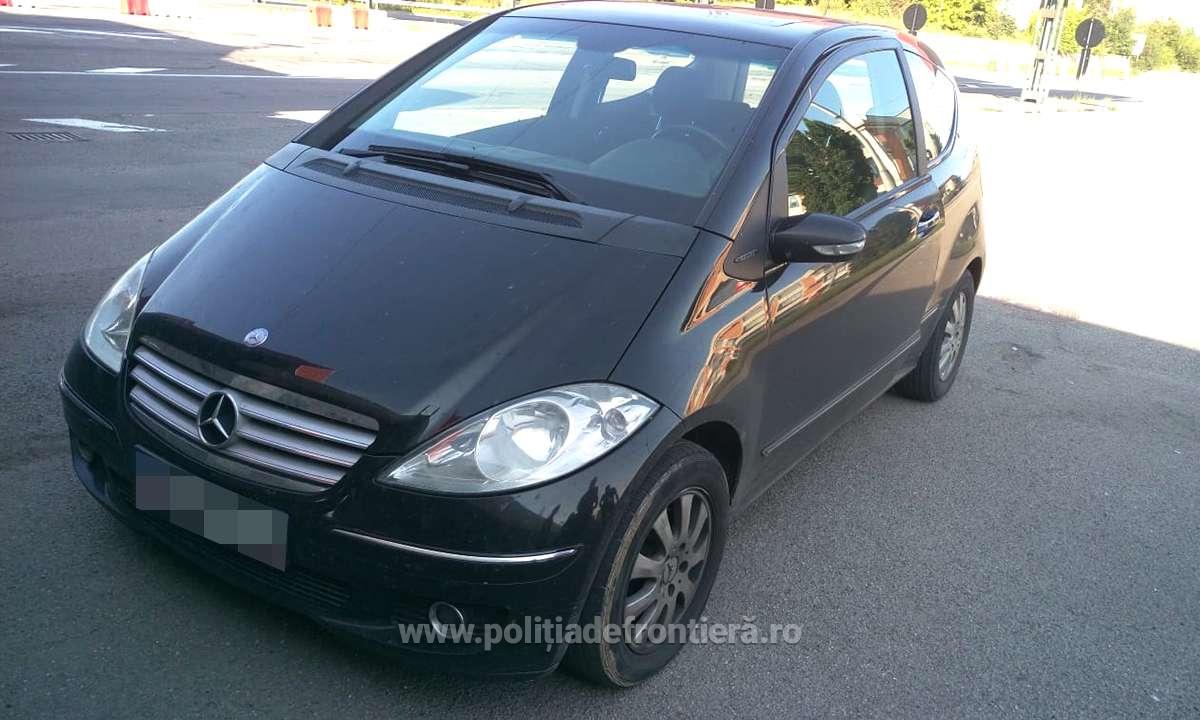 Mercedes furat din Polonia, oprit in Vama Bors