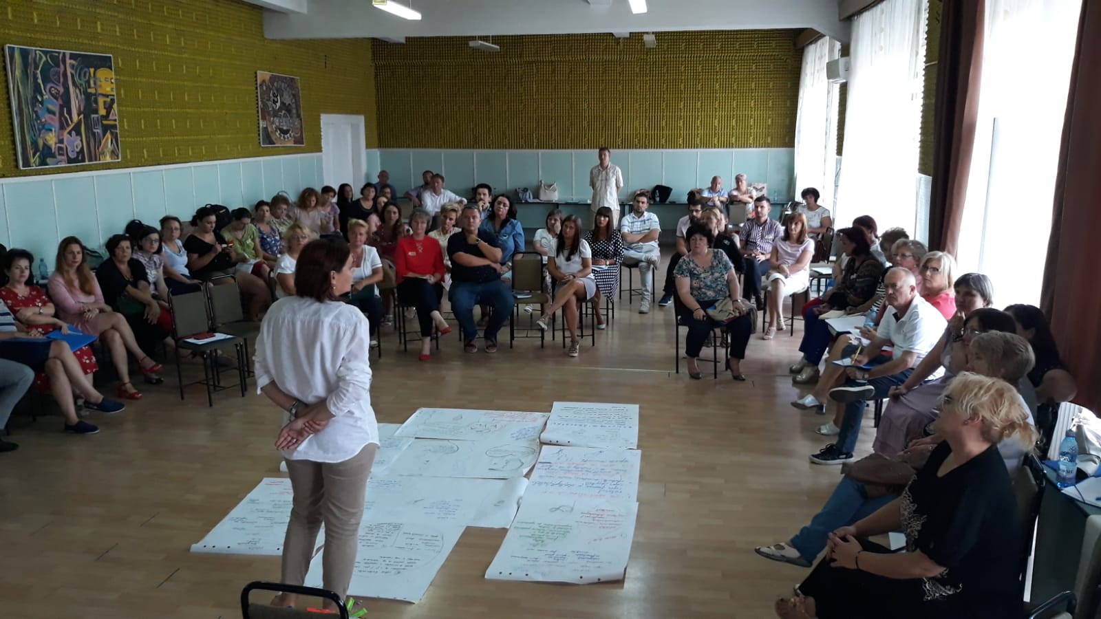 Cadrele didactice din mai multe judete au participat, la Oradea, la un curs de formare continua a cadrelor didactice