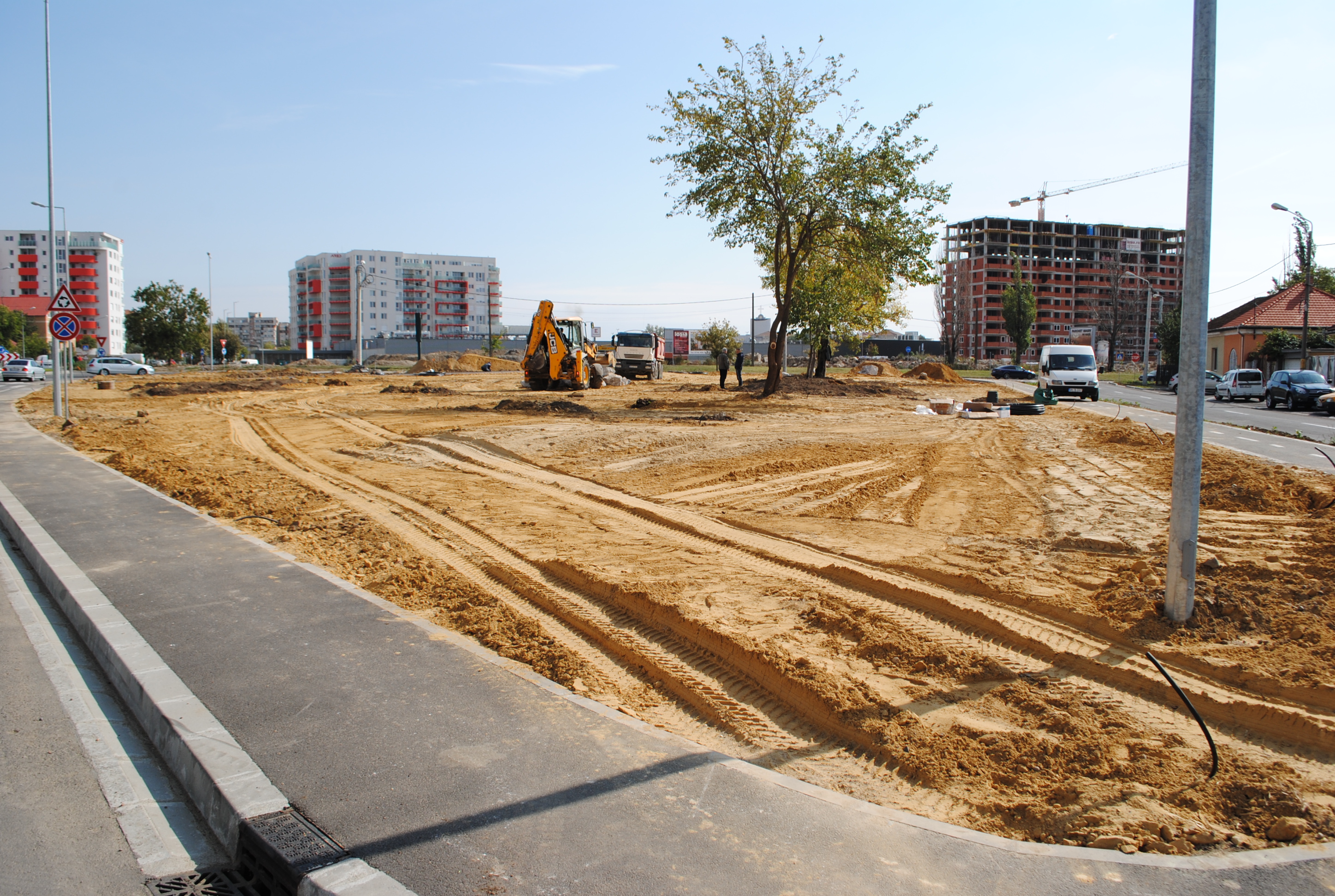Alte doua terenuri virane, din Oradea, vor fi transformate in spatii verzi (FOTO)