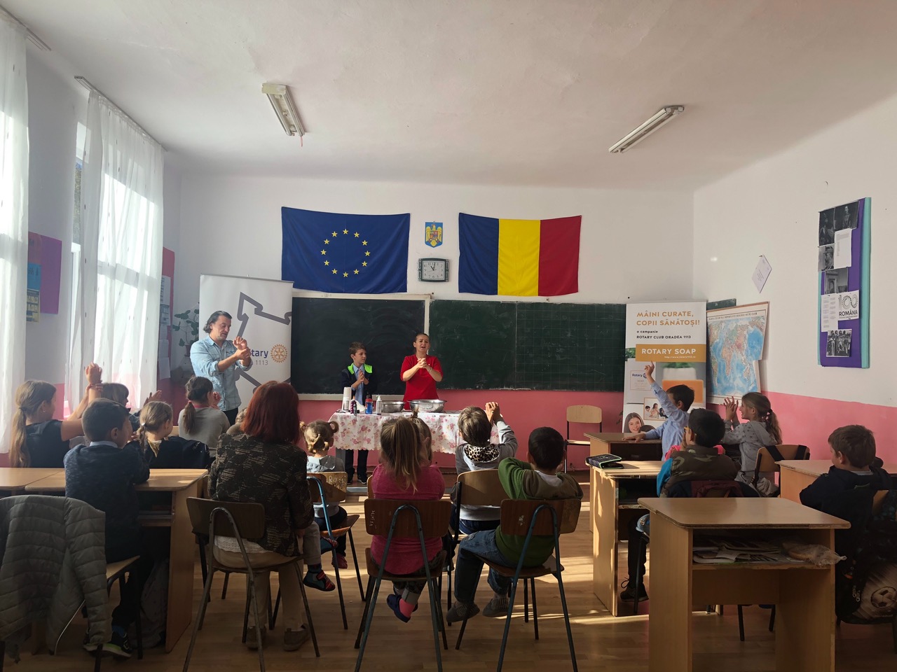 Rotary Club Oradea 1113 a sărbătorit Ziua Mondială a Spălatului pe Mâini