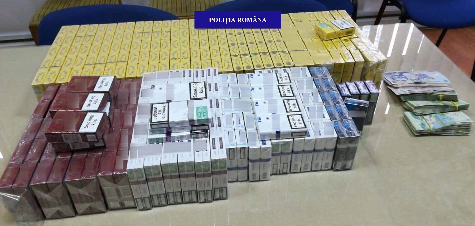 Aproape 7.000 de țigarete nemarcate corespunzător și bani din vânzări neînregistrate în casele de marcat, confiscați de polițiștii aleșdani.