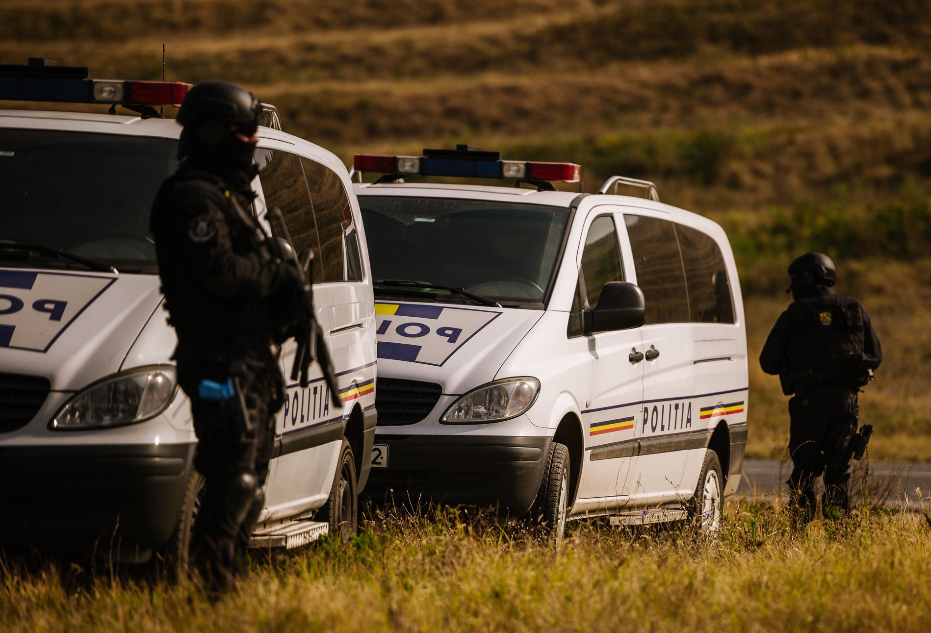 Oradean urmarit national pentru trafic de droguri, prins de politistii oradeni