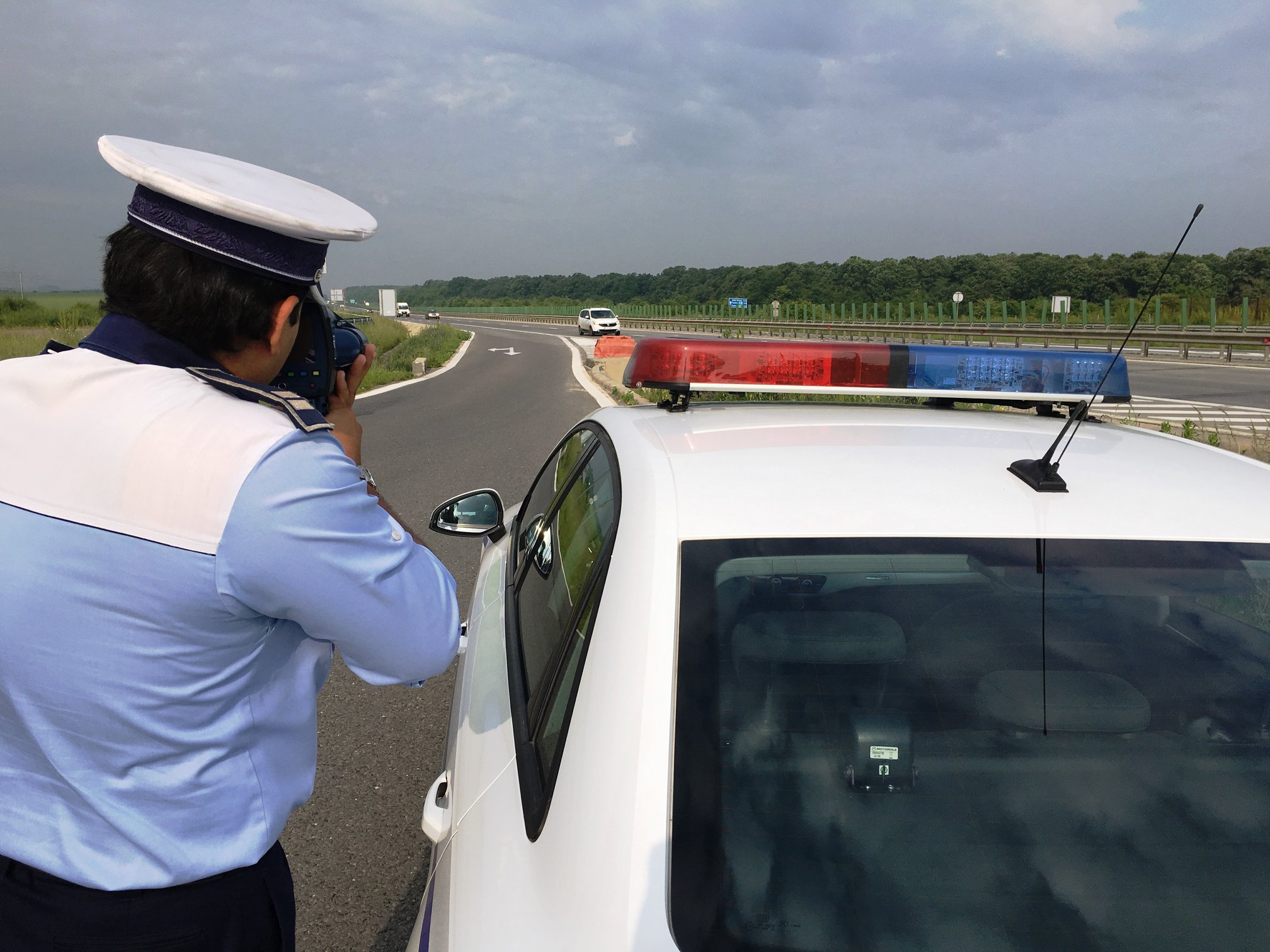 223 de participanți la trafic care nu au respectat legislația rutieră, sancționați de polițiștii bihoreni în acțiune, în weekendul de 1 Mai.