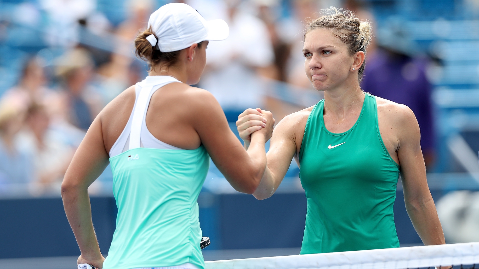 Simona Halep pierde primul sau meci la revenirea pe terenul de tenis, cu australianca Ashleigh Barty