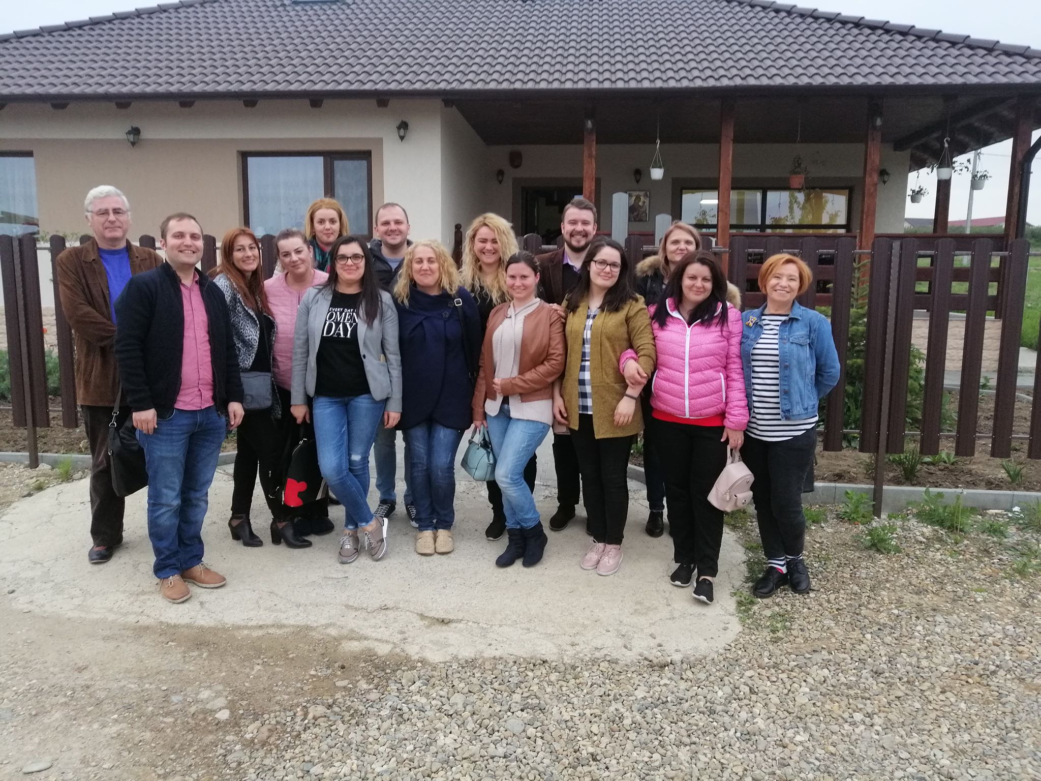 La a patra editie “Oradea doneaza o paine”, 360 de paini au fost donate catre 3 camine de batrani si Adapostul de noapte Oradea