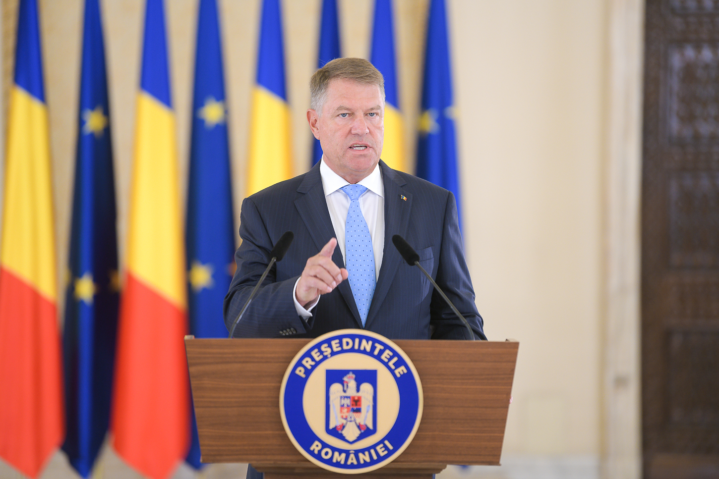 USR Bihor îi îndeamnă pe membrii și simpatizanții săi să participe duminică la alegerile prezidențiale și să voteze Klaus Iohannis. 