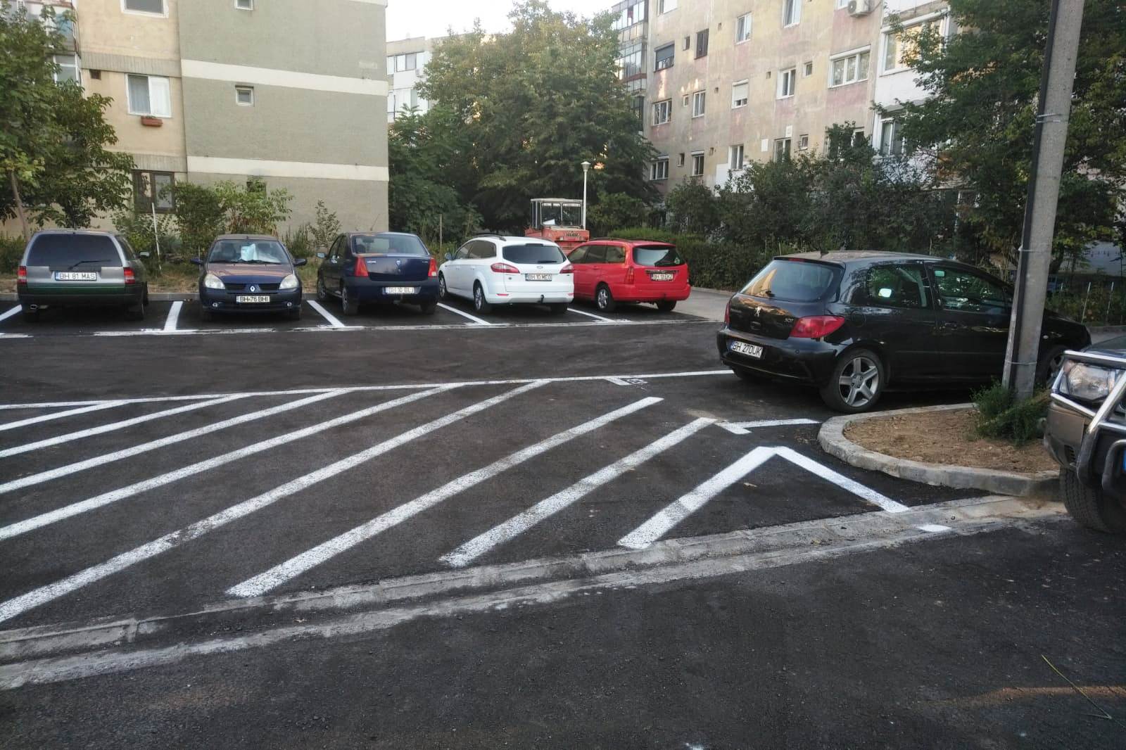 Licitații pentru parcări de domiciliu în 11 zone din Oradea. Vezi pe ce strazi incep licitatiile