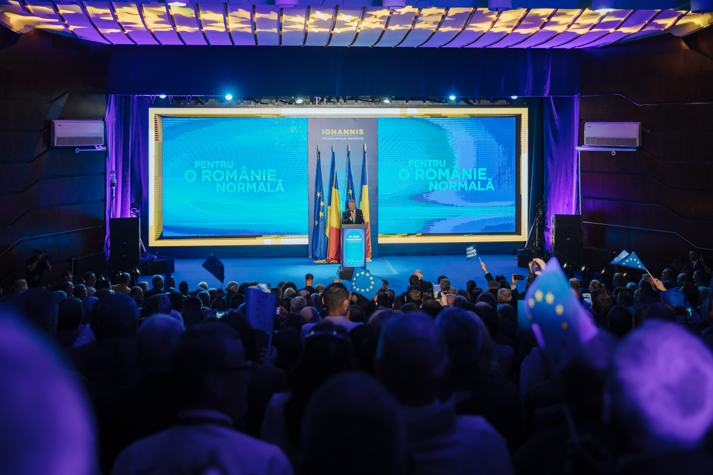 Klaus Iohannis a explicat la Focșani ce înseamnă o Românie normală