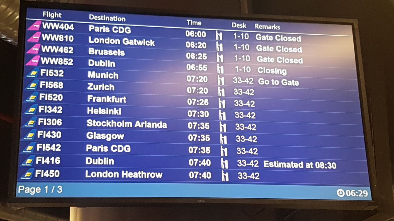 CNSU a ridicat restrictiile de zbor din si spre Marea Britanie si Irlanda de Nord, cu anumite conditii.