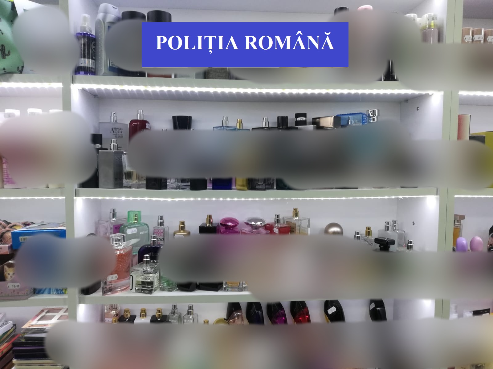 Aproape 600 de parfurmuri contrafacute, gasite la un magazin din Oradea.