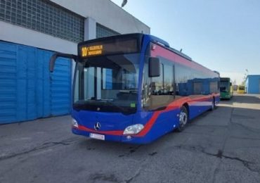 Oradea va avea 15 autobuze hibrid pentru transportul urban. Astazi a sosit primul dintre ele