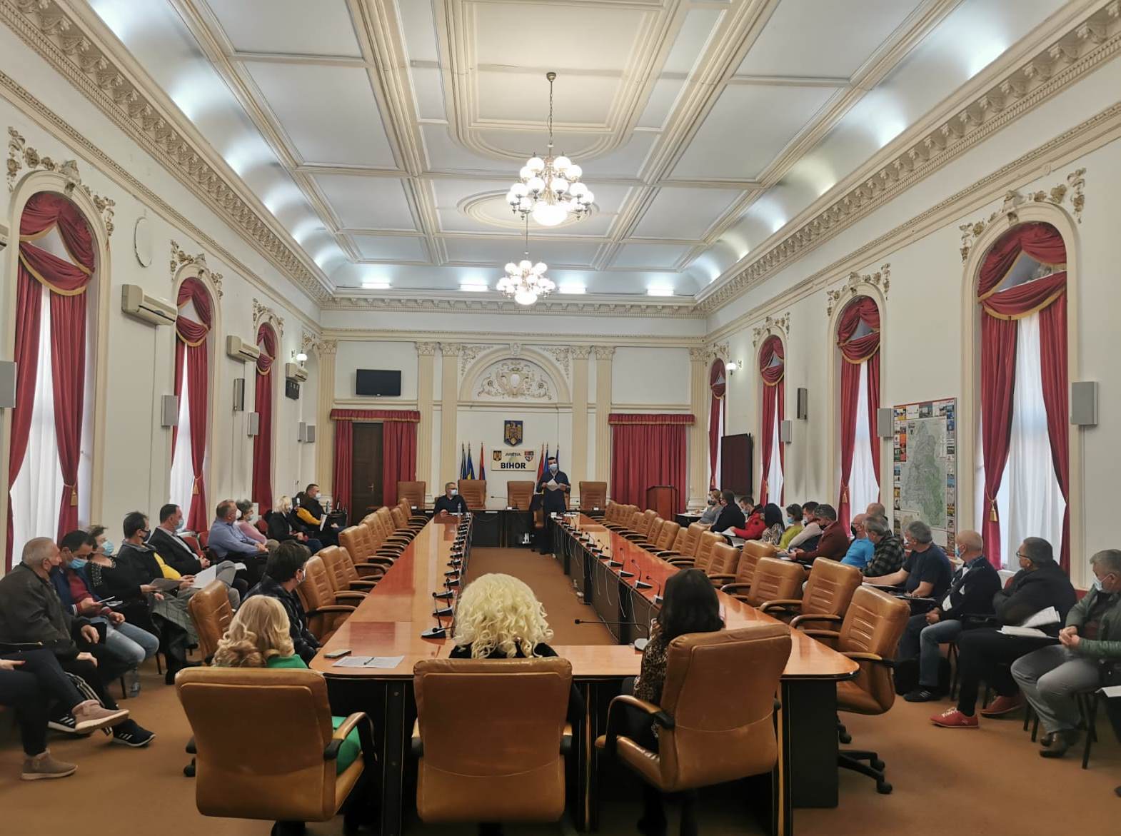 Florin Birta: Dacă selectăm cum trebuie, tariful va fi mai mic. Intalnire intre primar si presedintii de asociatii. Ce se va intampla cu contractele RER