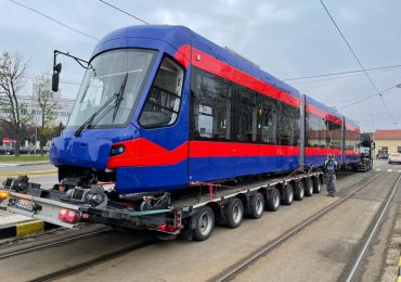 Alte 9 tramvaie Imperio vor intregi flota OTL. Primaria Oradea le va achizitiona de la Astra Arad