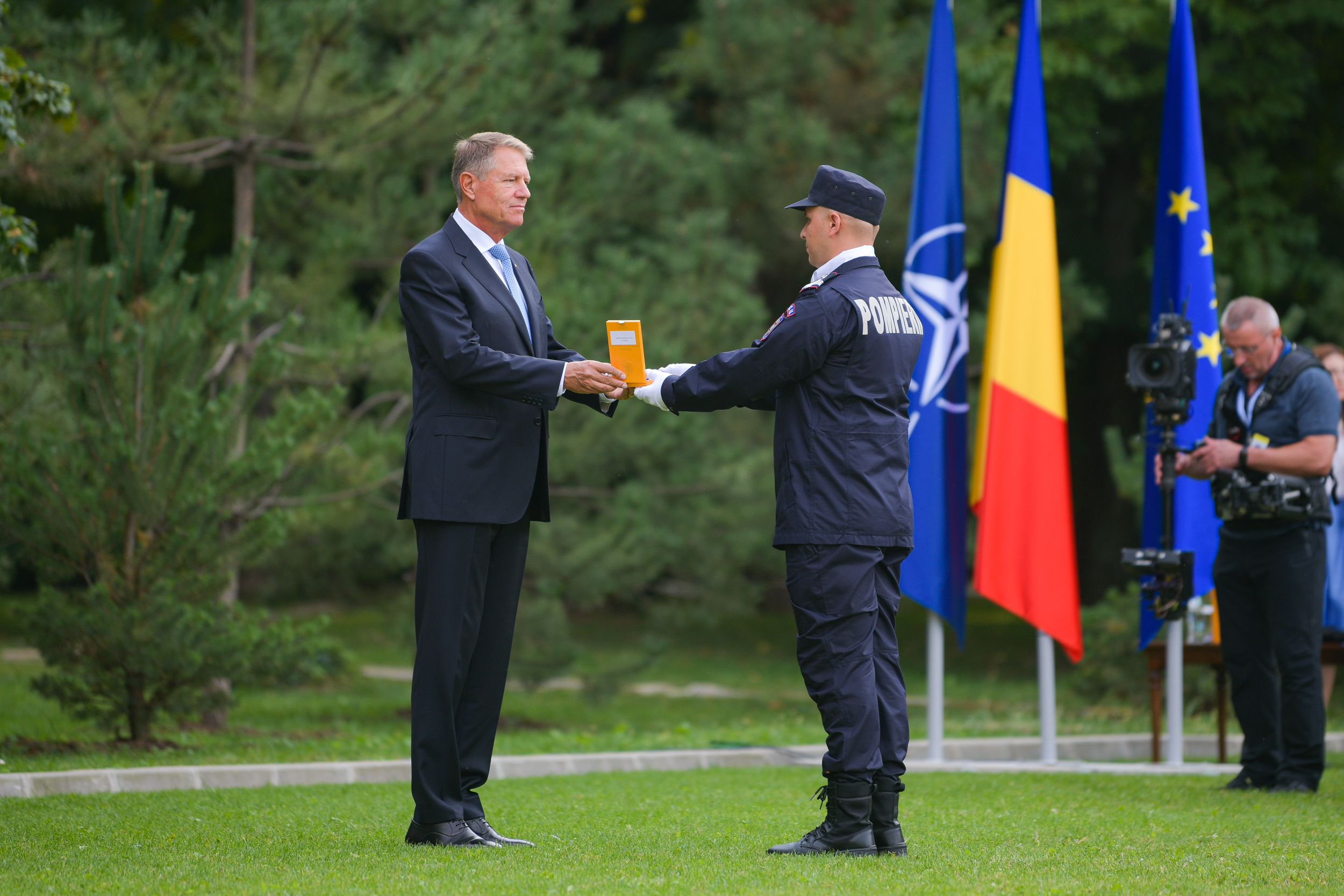 Prim-adjunctul inspectorului șef al Inspectoratului pentru Situații de Urgență „Crișana” al județului Bihor decorat de Președintele României