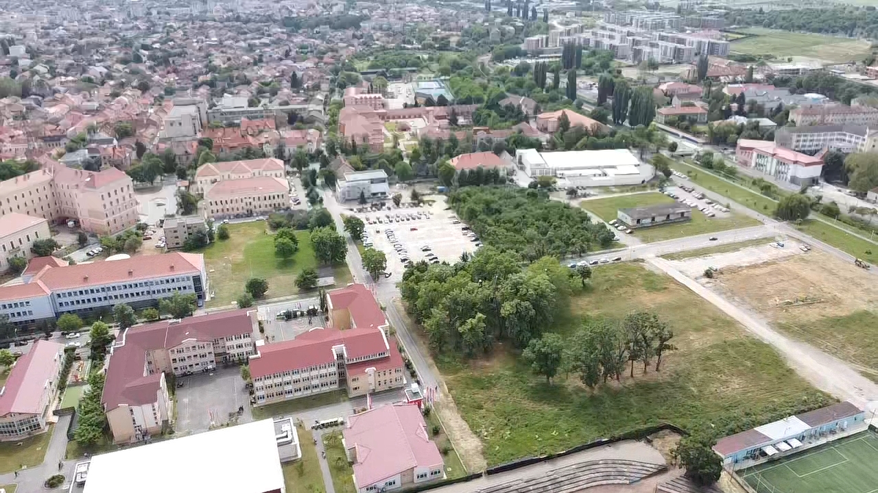 Cinci proiecte pentru edificarea Centrului Cultural Multifuncțional din Oradea