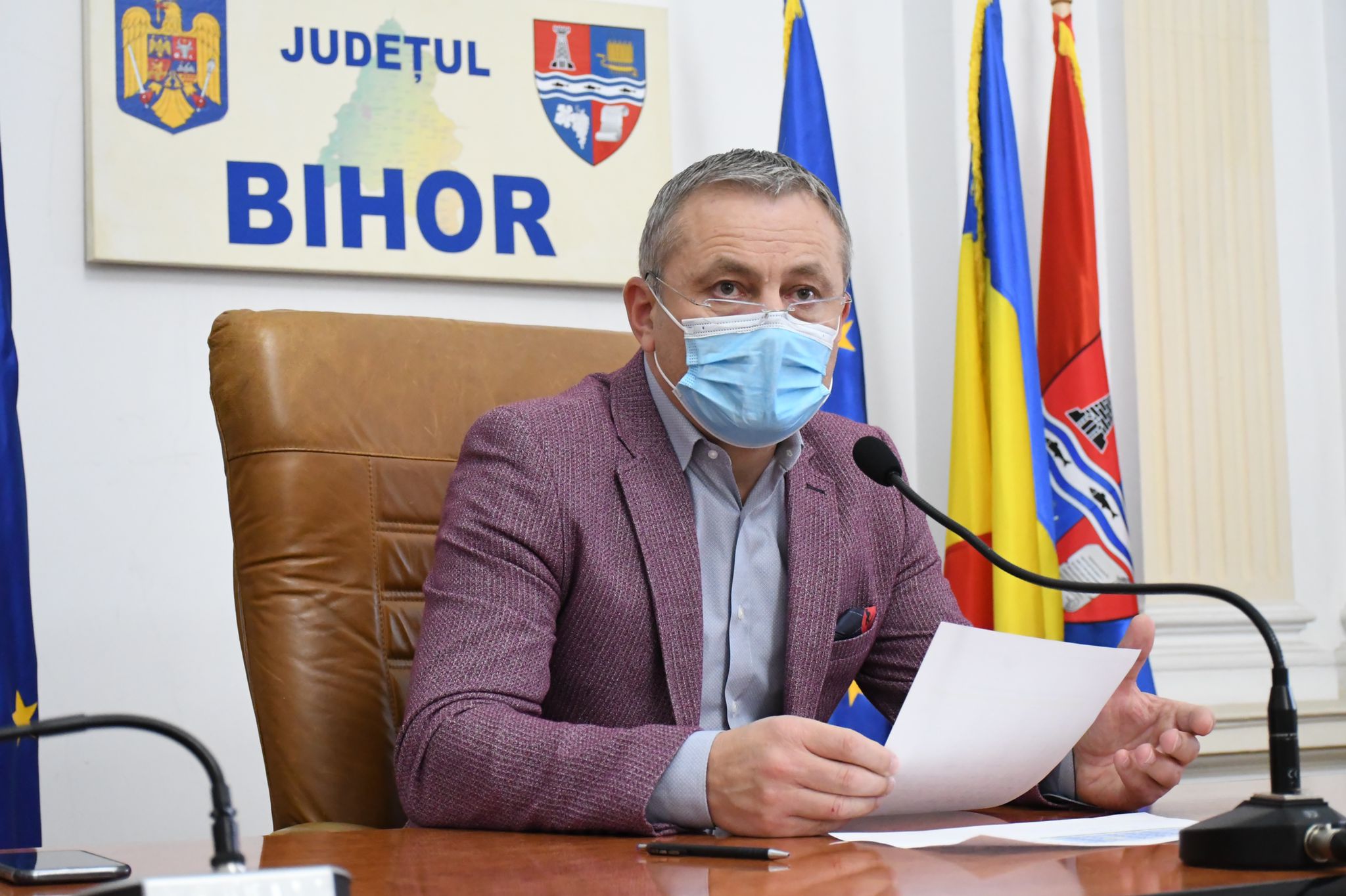 Mircea Malan: Vom amplasa 13 platforme semi-ingropate de colectare a deseurilor in zonele turistice din judetul Bihor