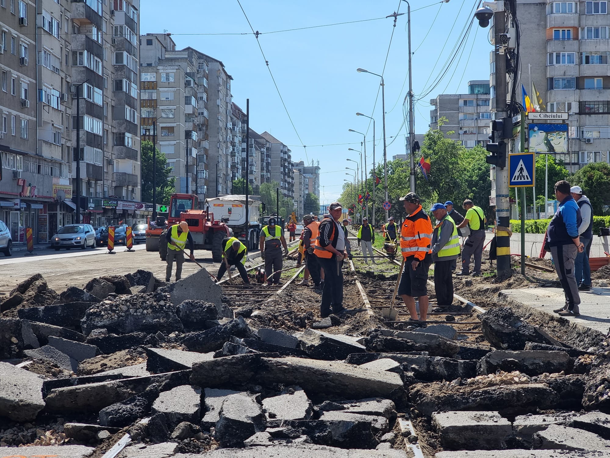 Se înlocuiesc liniile de tramvai pe tronsonul str. Ciheiului – capăt Nufărul