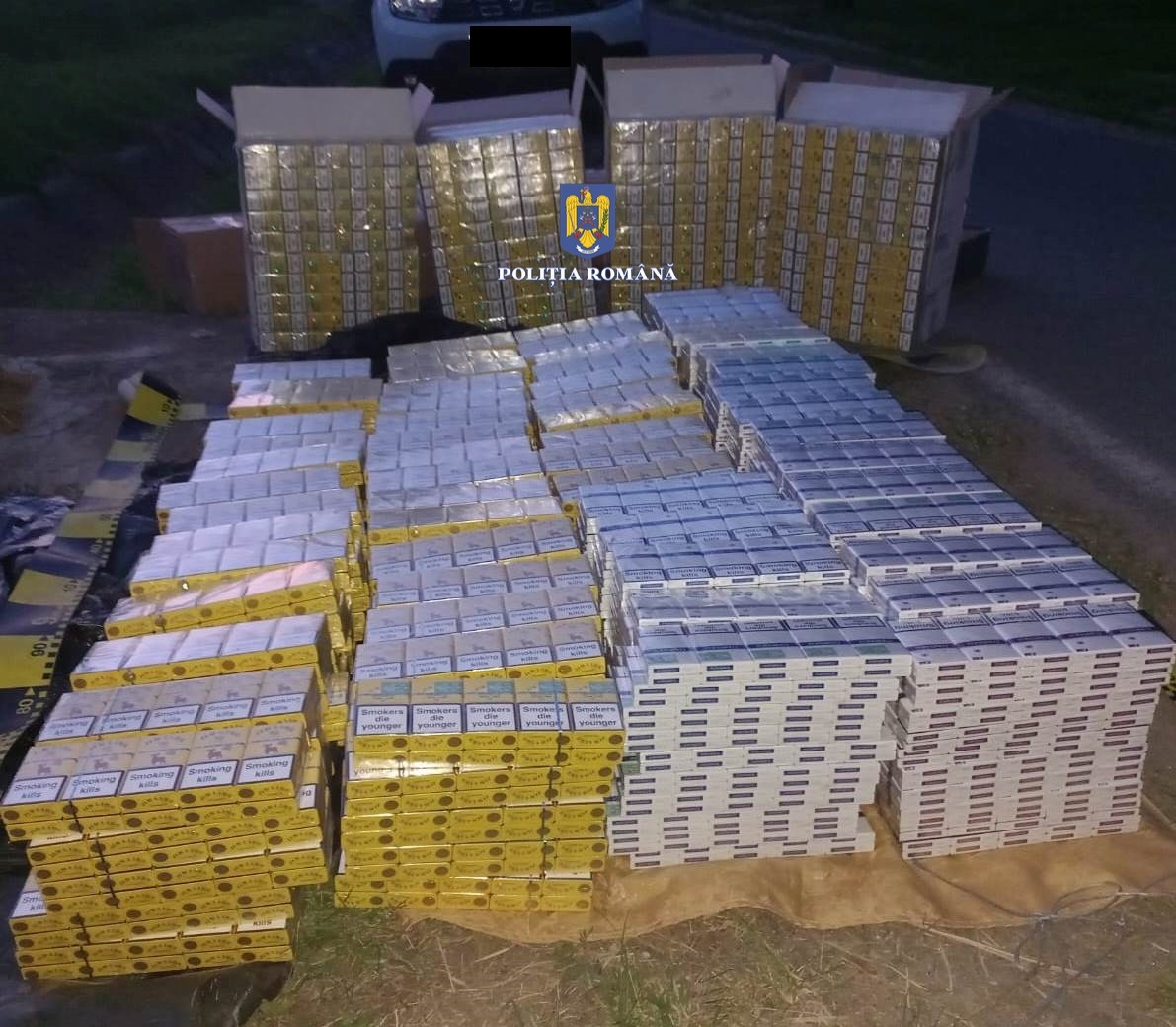88.000 de tigari netimbrate descoperite in masina unui tanar de 22 de ani, in localitatea bihoreana Salacea