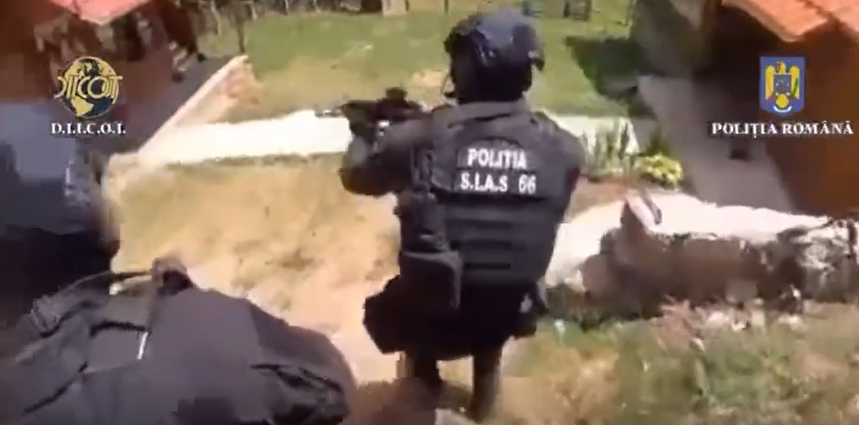 VIDEO | Un laborator de extragere secundara a cocainei descoperit in judetul Bihor