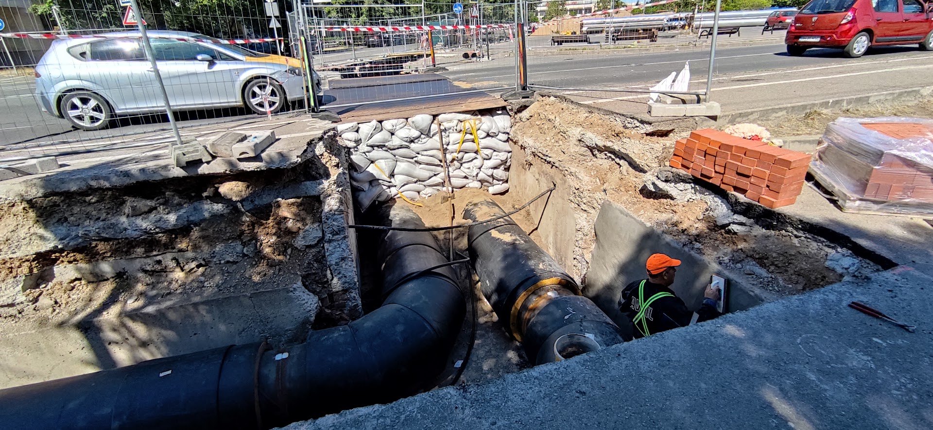 Lucrările pentru reabilitarea sistemului de termoficare din Oradea continuă în ritm accelerat