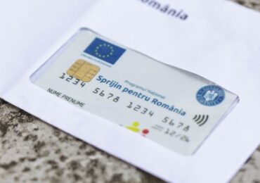 Bihorenii, posesori ai cardurilor „Sprijin pentru Romania” vor putea, din luna august, sa cumpere alimente din magazinele Auchan