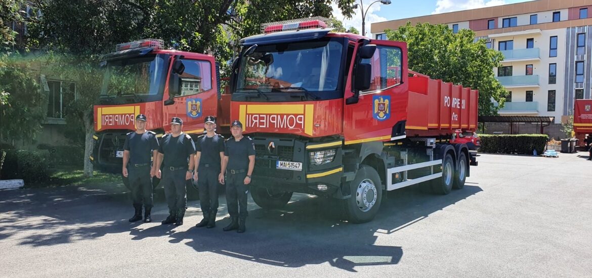 ISU Crisana trimite pompieri si tehnica de lupta cu focul in Franta