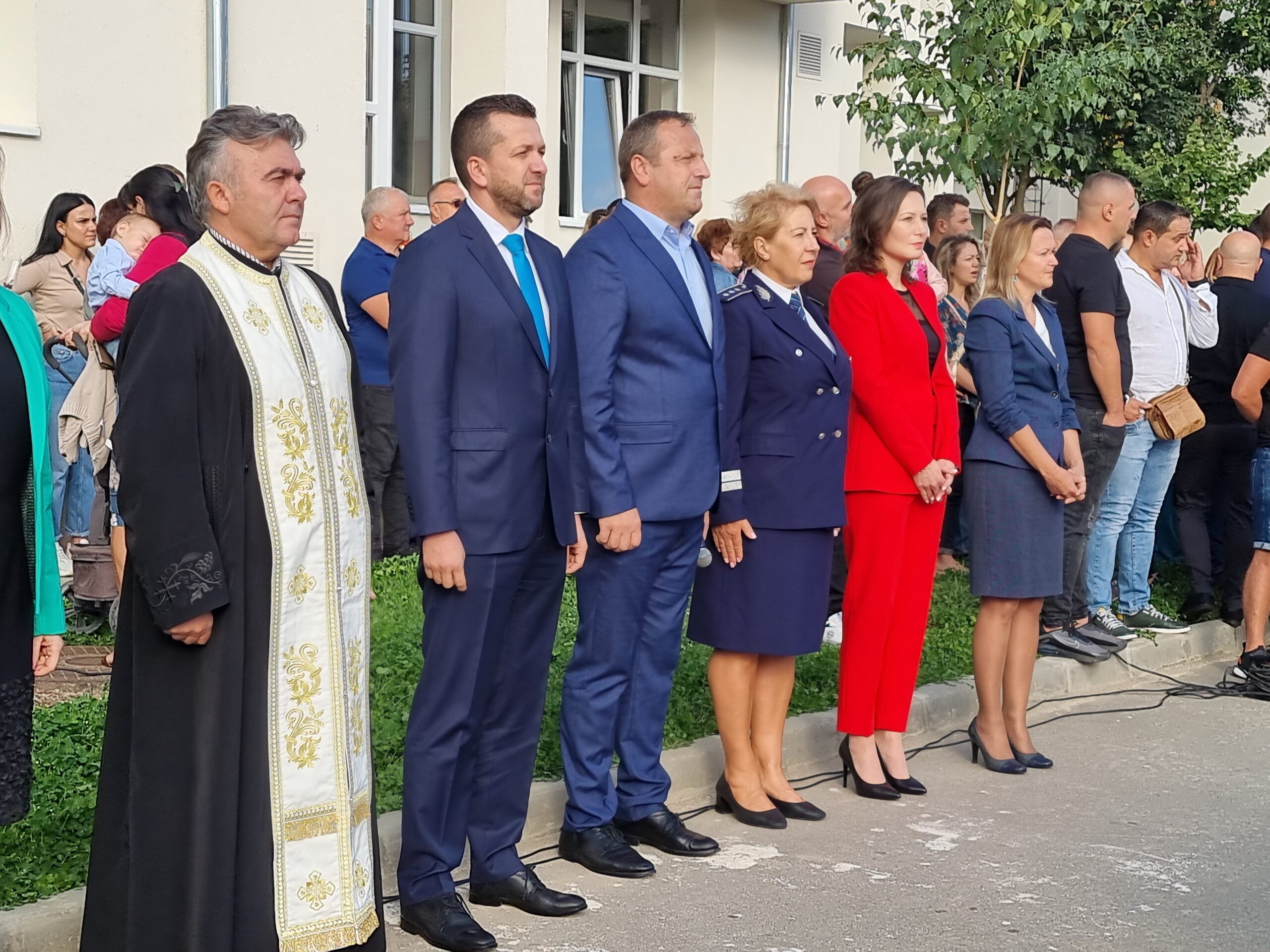 Primarul Oradiei a participat la deschiderea anului scolar la Colegiul National Onisifor Ghibu si la Liceul Greco-Catolic, alaturi de ambasadorul Romaniei in Spania
