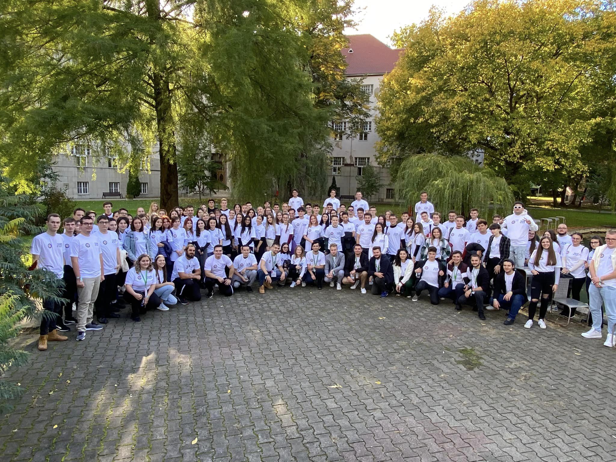 FOTO | „Săptămâna bobocilor” la Universitatea din Oradea, prima ediție, primul succes