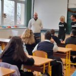 „Iluzia Fericirii – Ai grijă de tine”! DASO si Antidrog Oradea realizeaza o campanie de informare și prevenție în școli