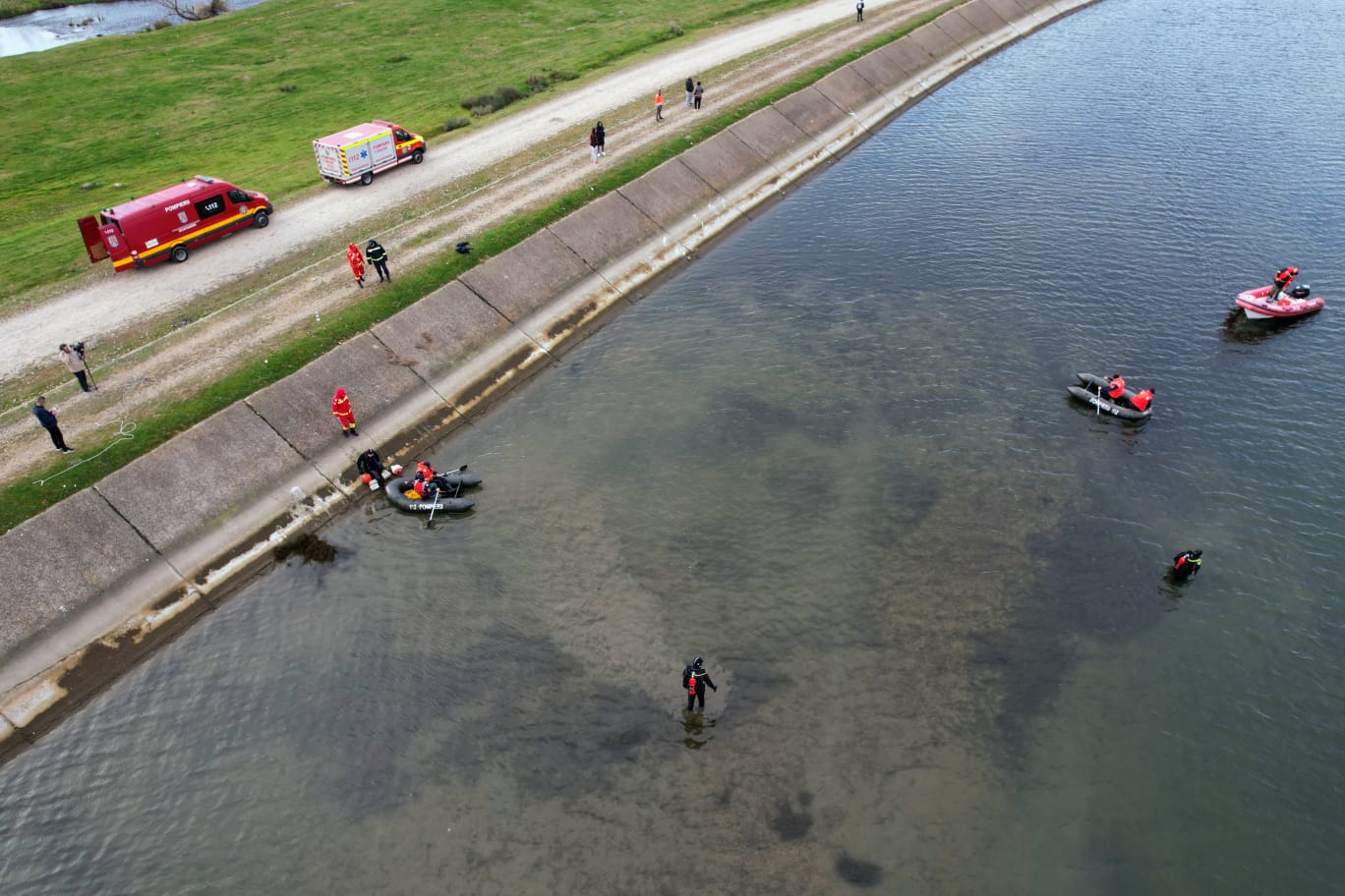 Tanarul din Lugasu de Jos, care a murit inecat in lacul de la Fughiu, era la braconaj cu o alta persoana