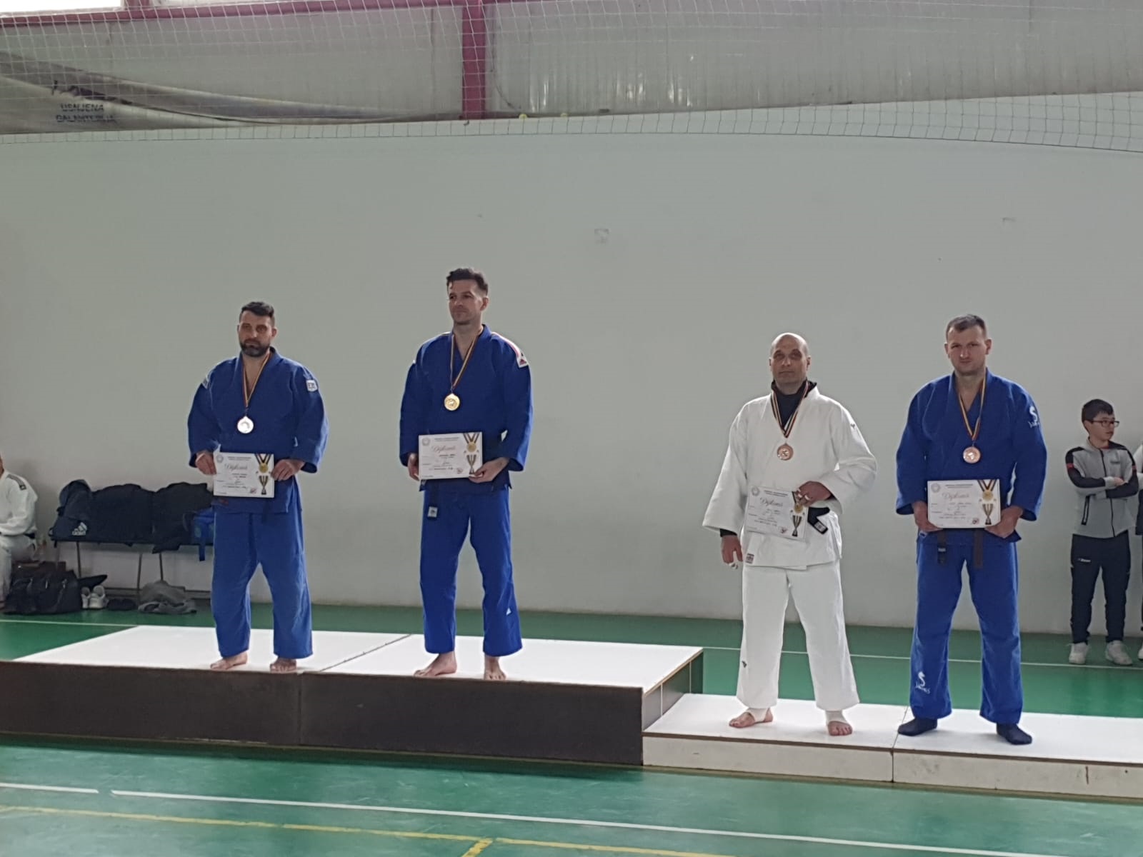 Pompierul bihorean Bogoșel Adrian a devenit, pentru a 12-a oară, campion național la judo