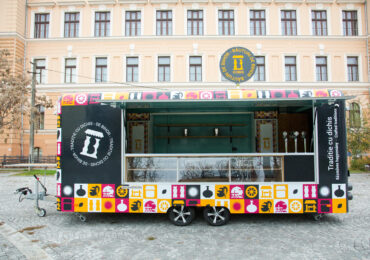 Foto | CJ Bihor inchiriaza food truck-urile pentru promovarea produselor traditionale la Targul de Pasti Oradea