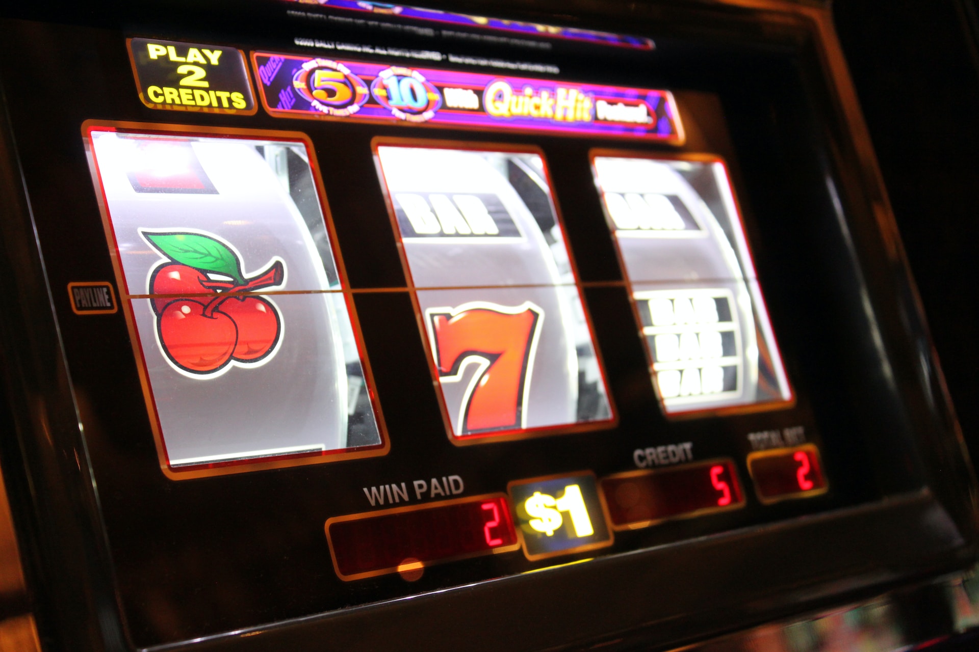 Testează gratuit Burning Hot la Nitro Casino